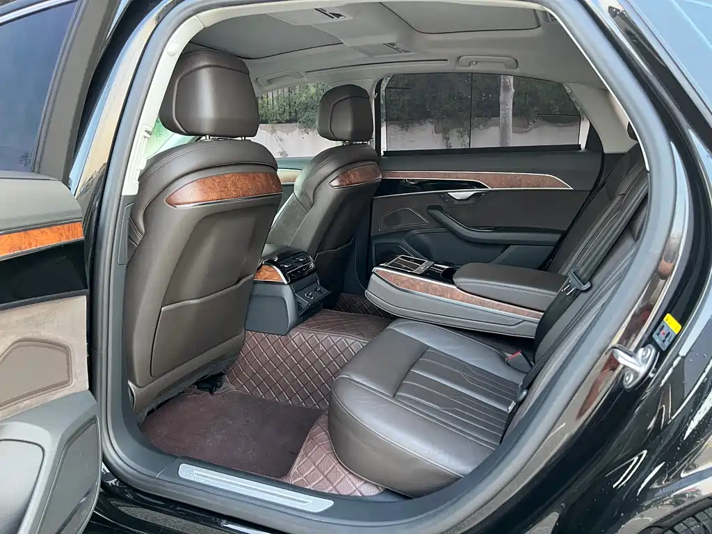 Audi A8 2018 A8L 55 TFSI quattro Premium