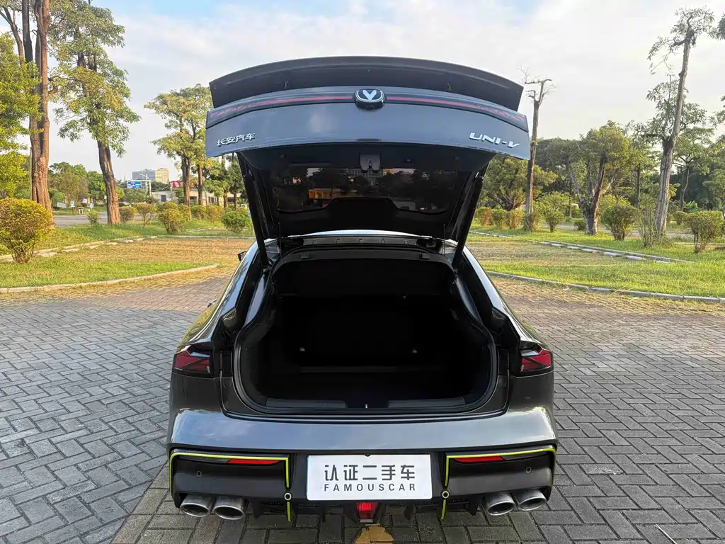 Changan UNI-V — миниатюра 17
