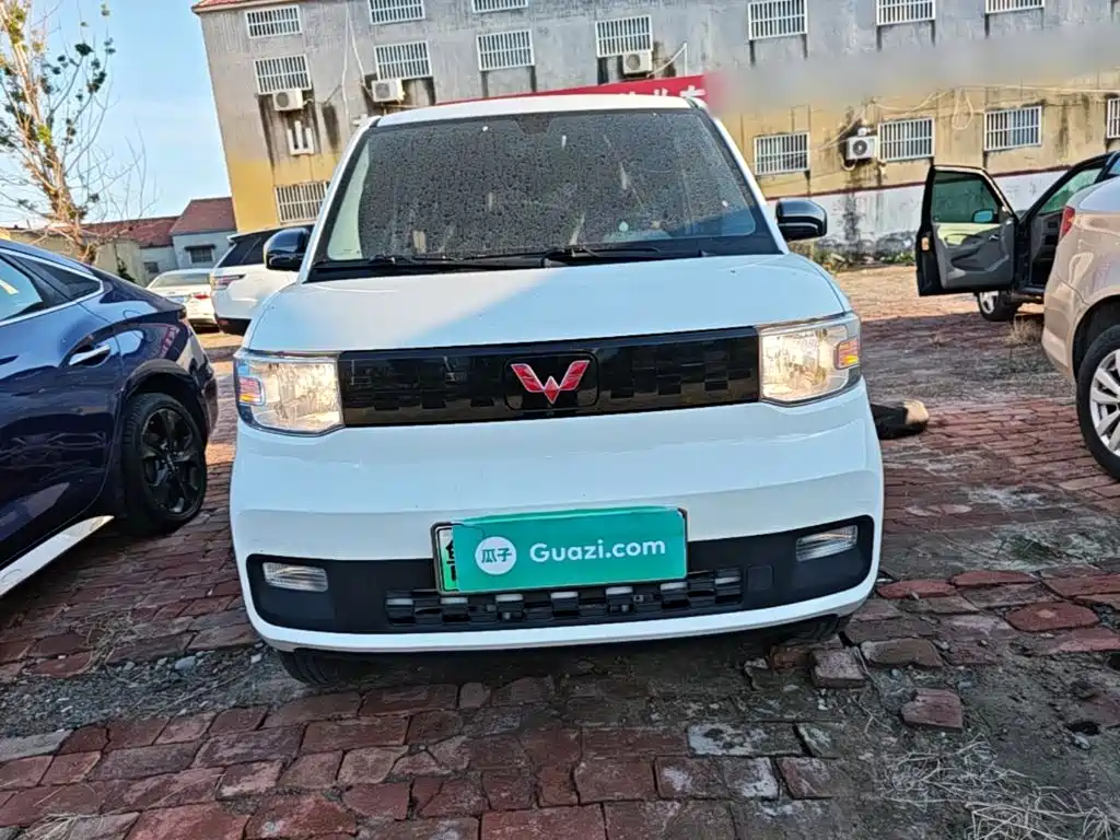 Wuling MINIEV — миниатюра 3