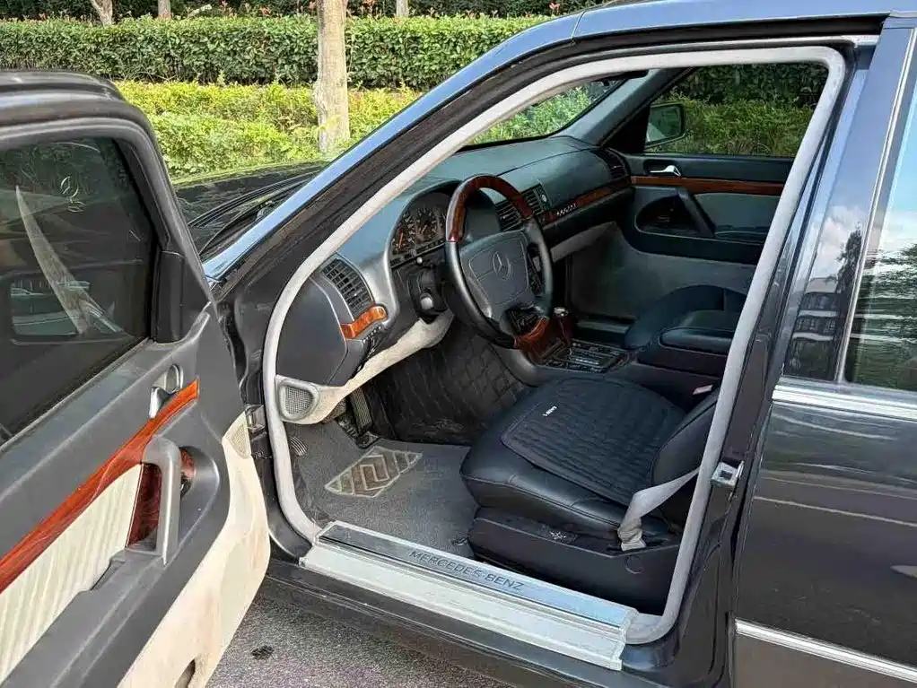 Mercedes-Benz S-Class — миниатюра 2