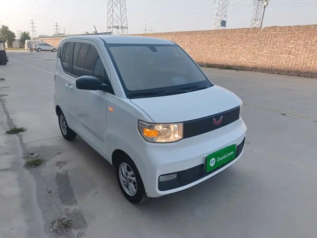 Wuling MINIEV — миниатюра 4