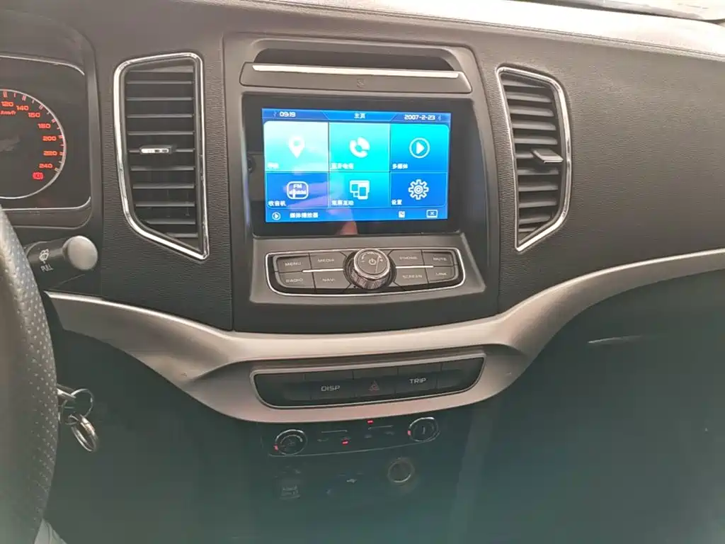 Geely Vision — миниатюра 13