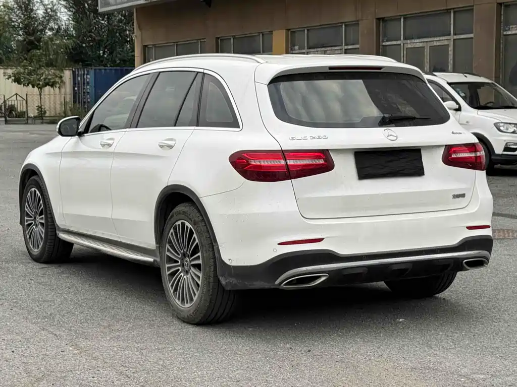 Mercedes-Benz GLC 2018 GLC 260 4MATIC