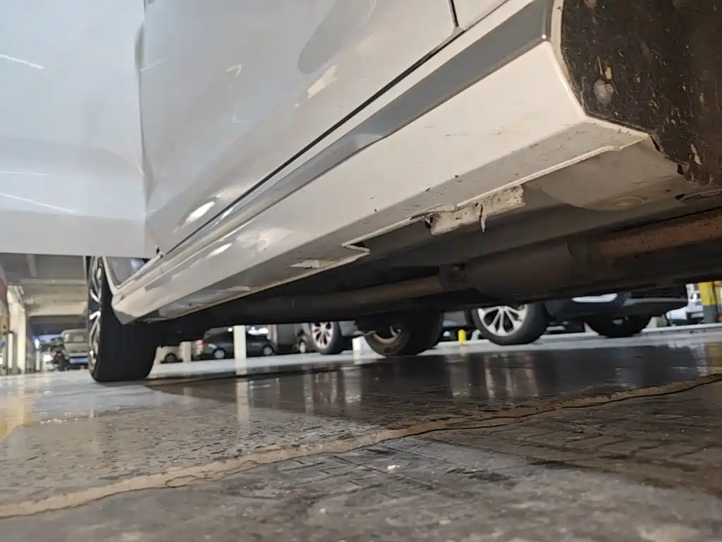 BYD MAX — миниатюра 21