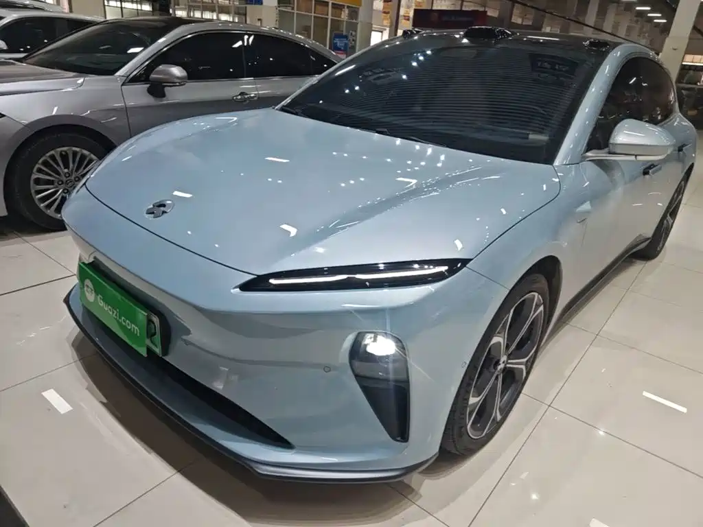 NIO ET5T