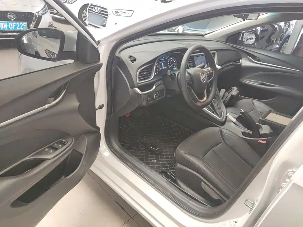 Buick Excelle — миниатюра 16