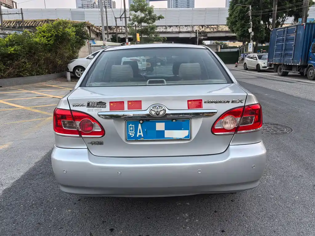 Toyota Corolla — миниатюра 6