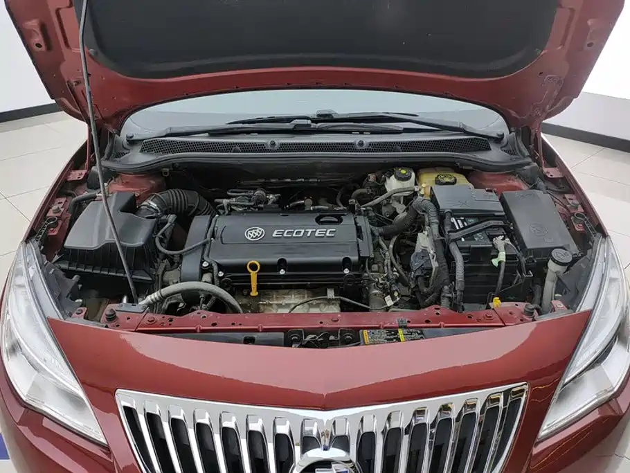 Buick Excelle — миниатюра 10