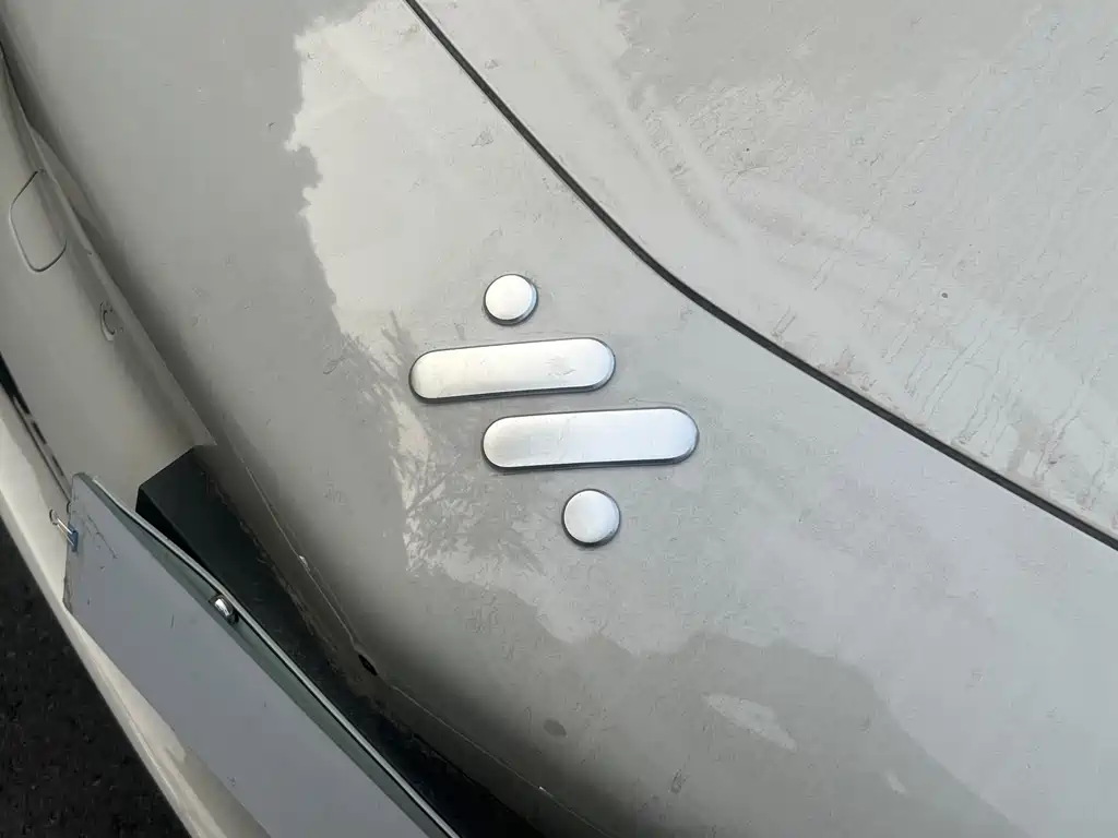 ZHIJI AUTOMOBILE ZHIJI LS7