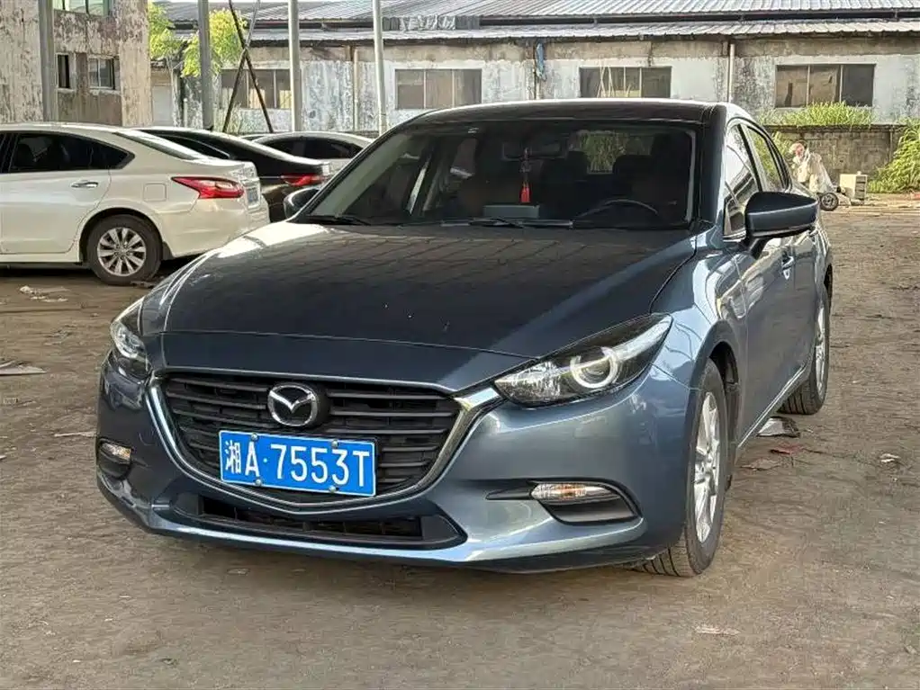 Купить Mazda 3 Axela
