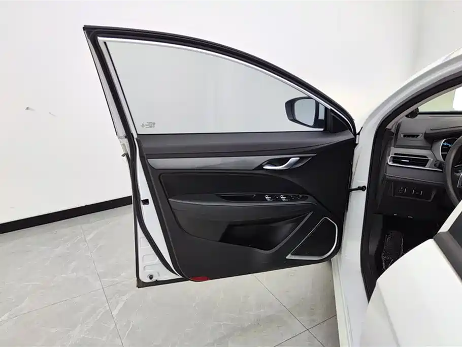 GEELY AUTOMOBILE EMGRAND