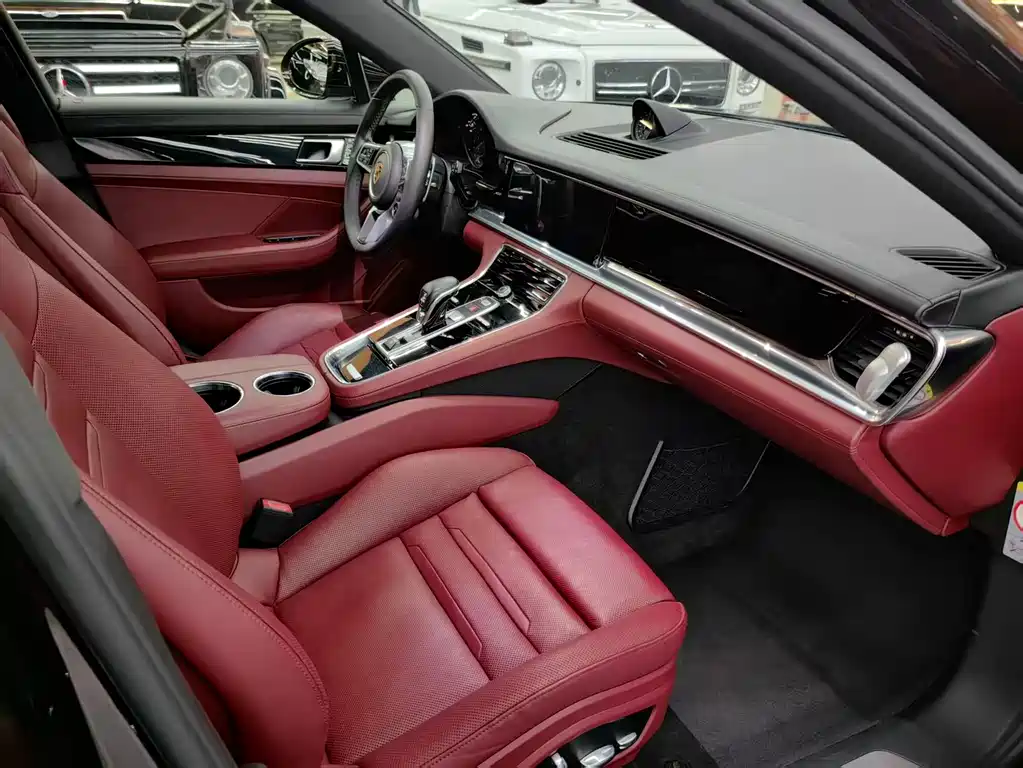 PORSCHE PANAMERA NEW ENERGY