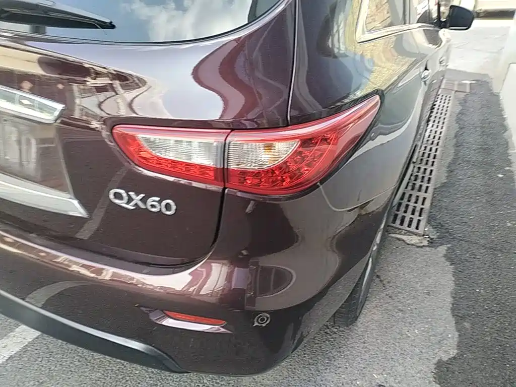 Infiniti QX60 (Import) — миниатюра 8