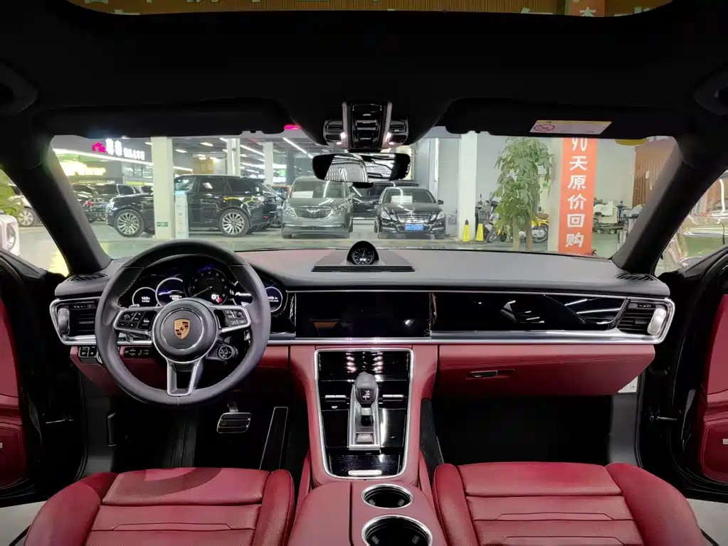 PORSCHE PANAMERA NEW ENERGY