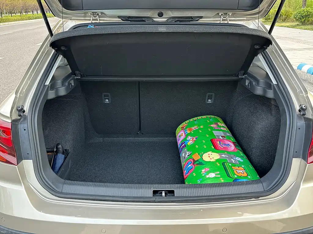 Volkswagen C-Trek — миниатюра 9