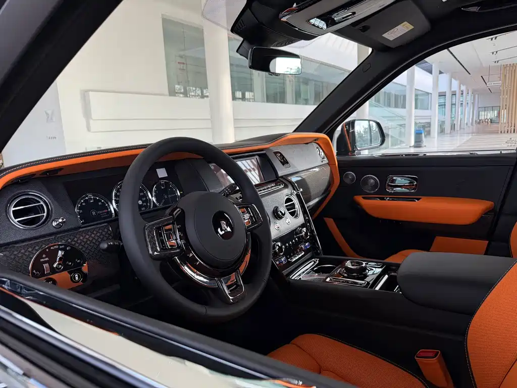 Rolls-Royce Cullinan 2024 Black Badge