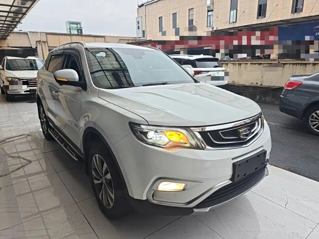 Geely Boyue — миниатюра 4