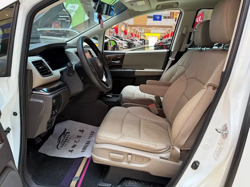 Honda Odyssey — миниатюра 9