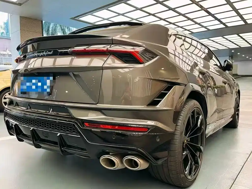 Lamborghini Urus 2023 4.0T V8 S