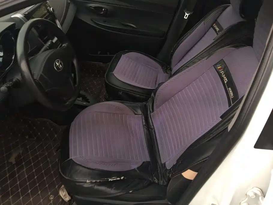 Toyota Yaris L — миниатюра 9