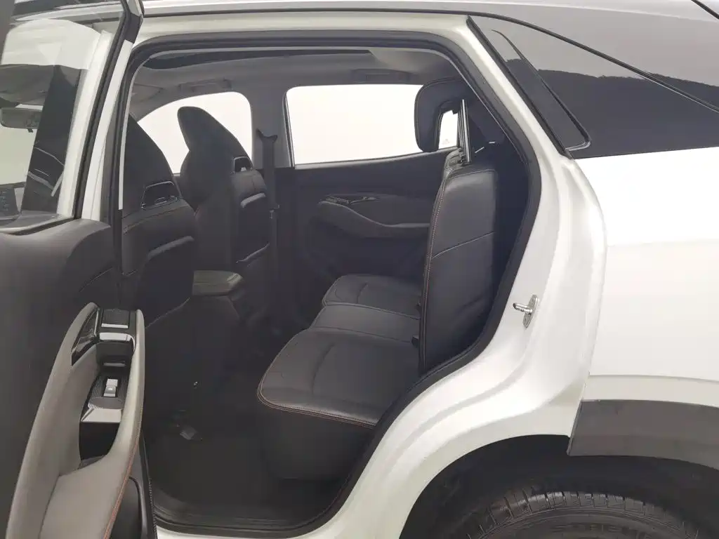 Baojun RS-3 — миниатюра 15