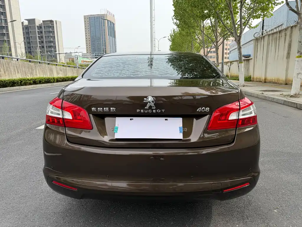 Peugeot 408 — миниатюра 5