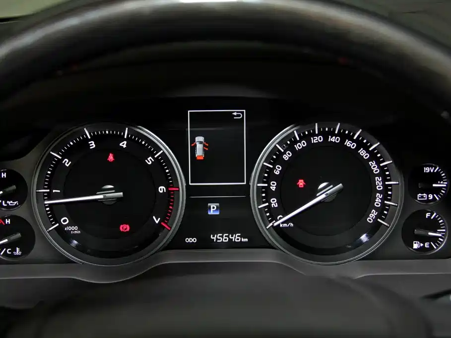 Toyota Land Cruiser — миниатюра 36