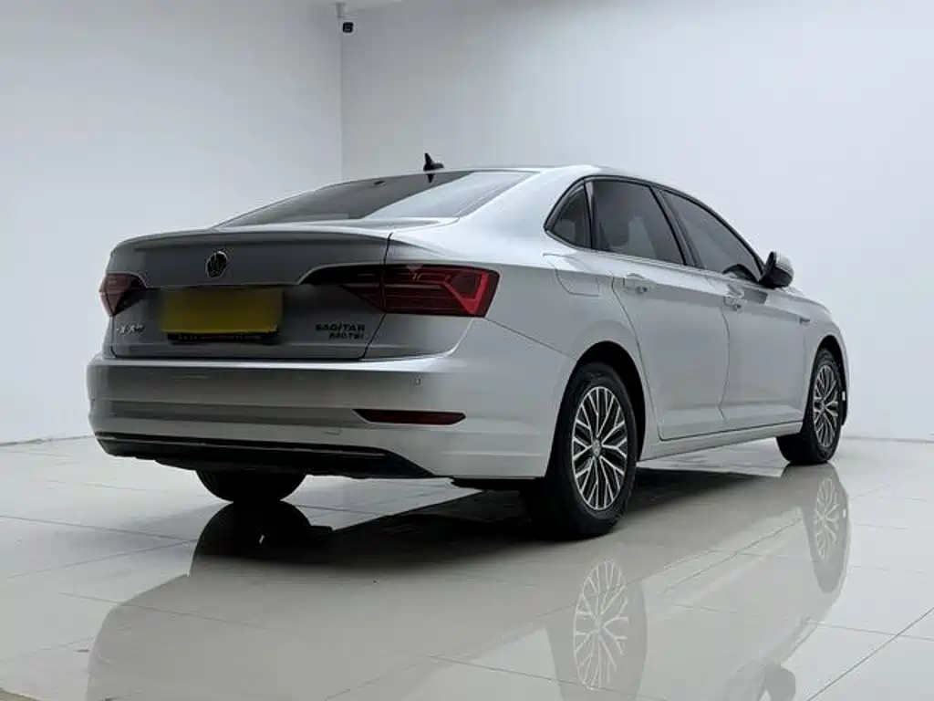 Volkswagen Sagitar — миниатюра 9