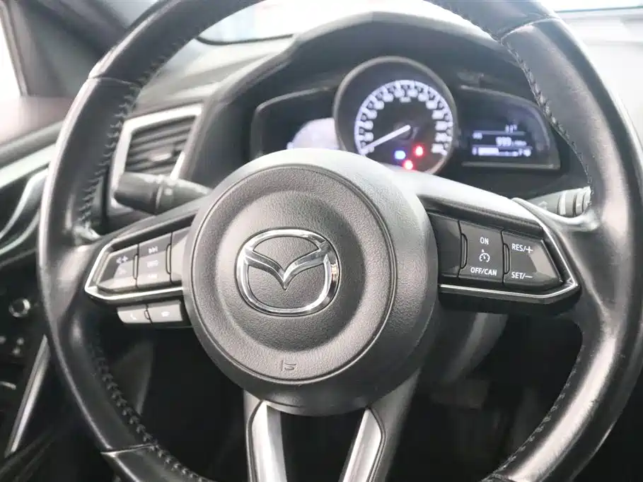 MAZDA CX 4