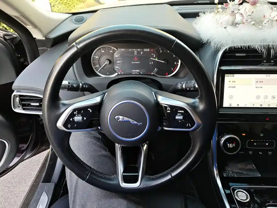 Jaguar XEL — миниатюра 15