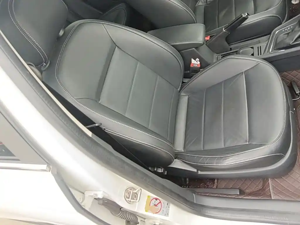 Volkswagen Lavida — миниатюра 25