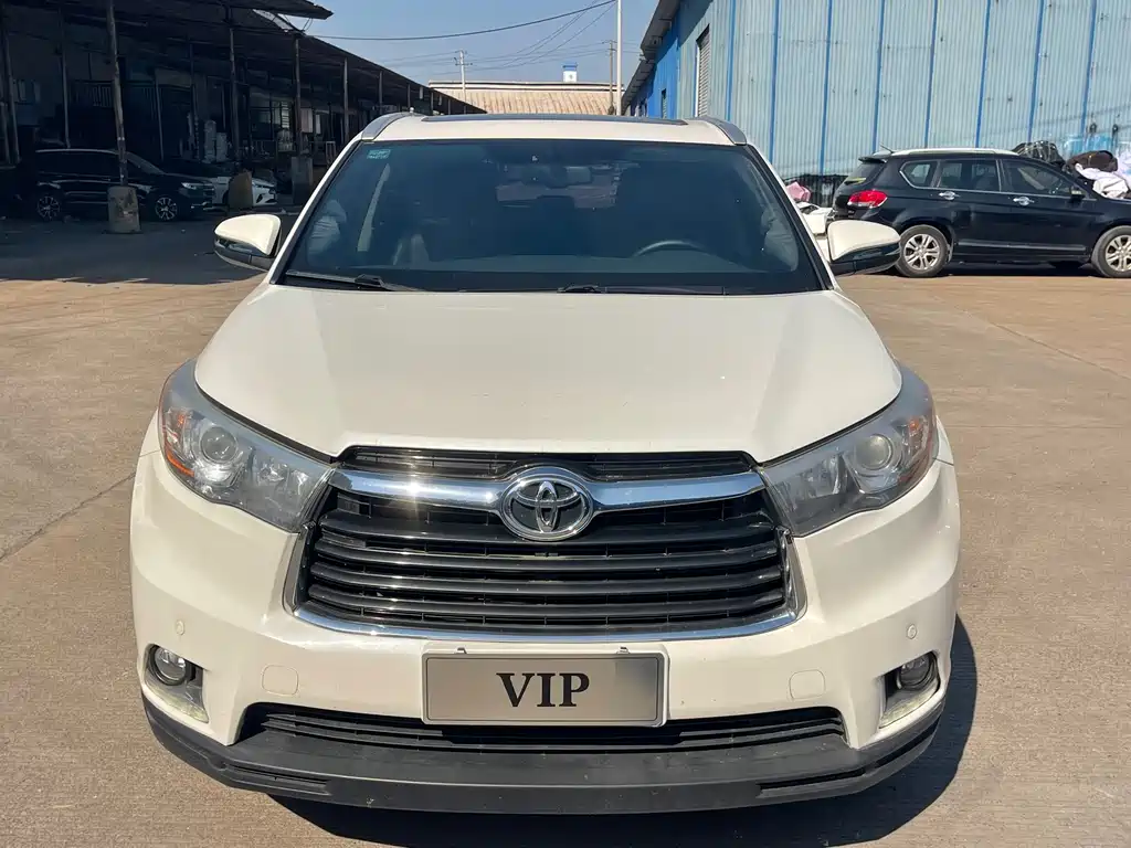 Toyota Highlander — миниатюра 2