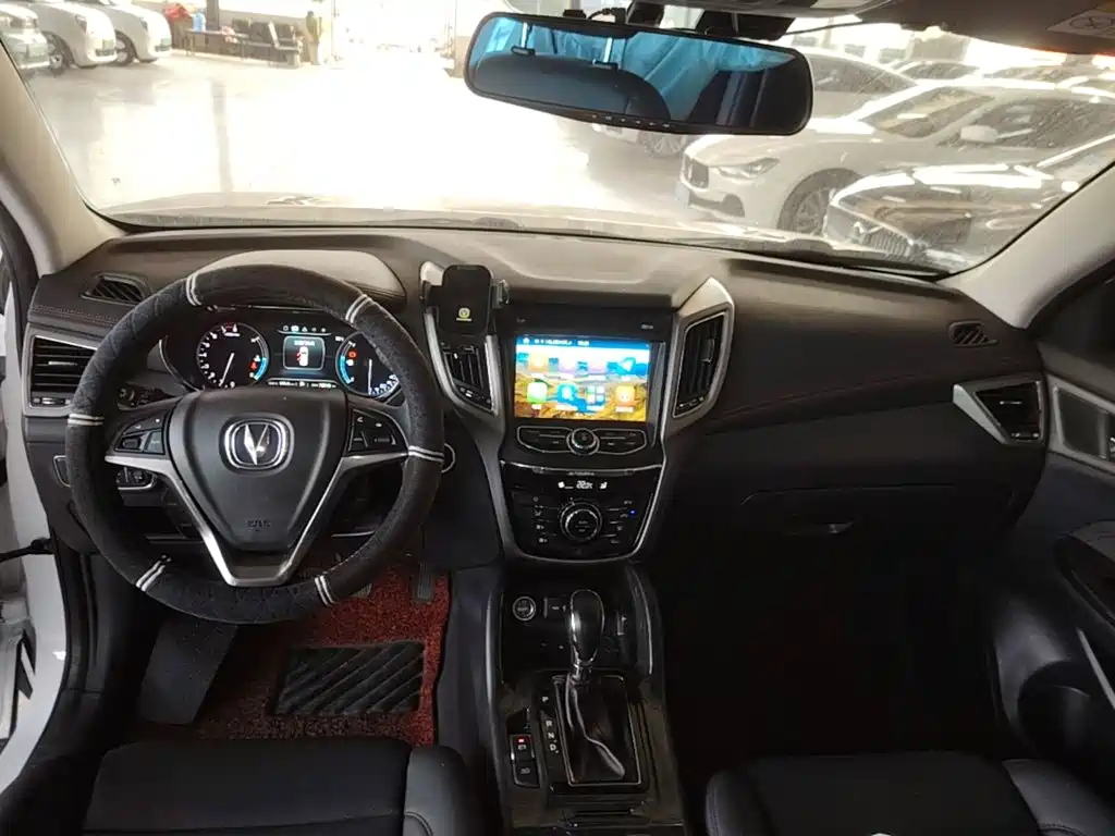 Changan CS75 — миниатюра 10