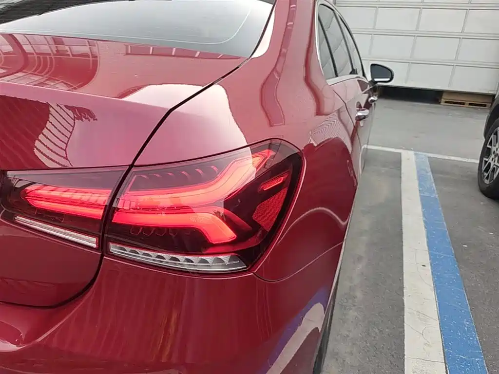 Mercedes-Benz A-Class A 2021 A 200 L Sport Fashion