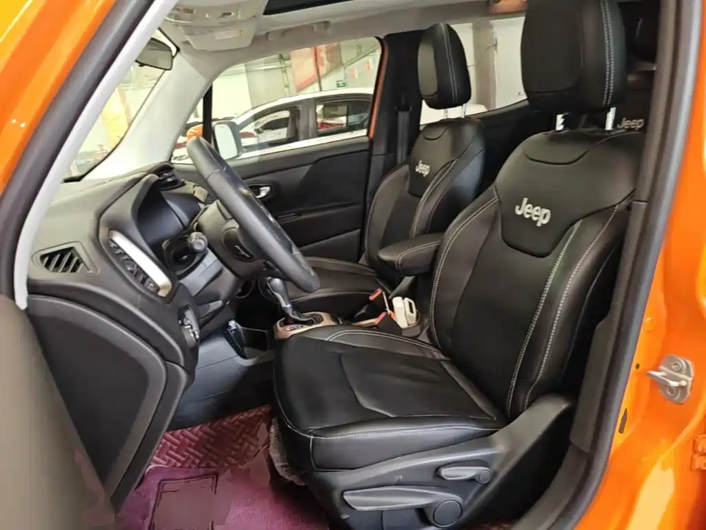 Jeep Renegade — миниатюра 15