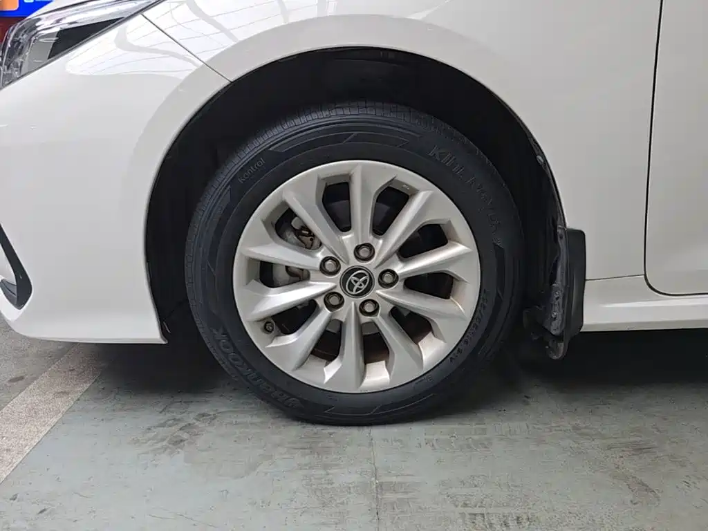 Toyota Corolla — миниатюра 23