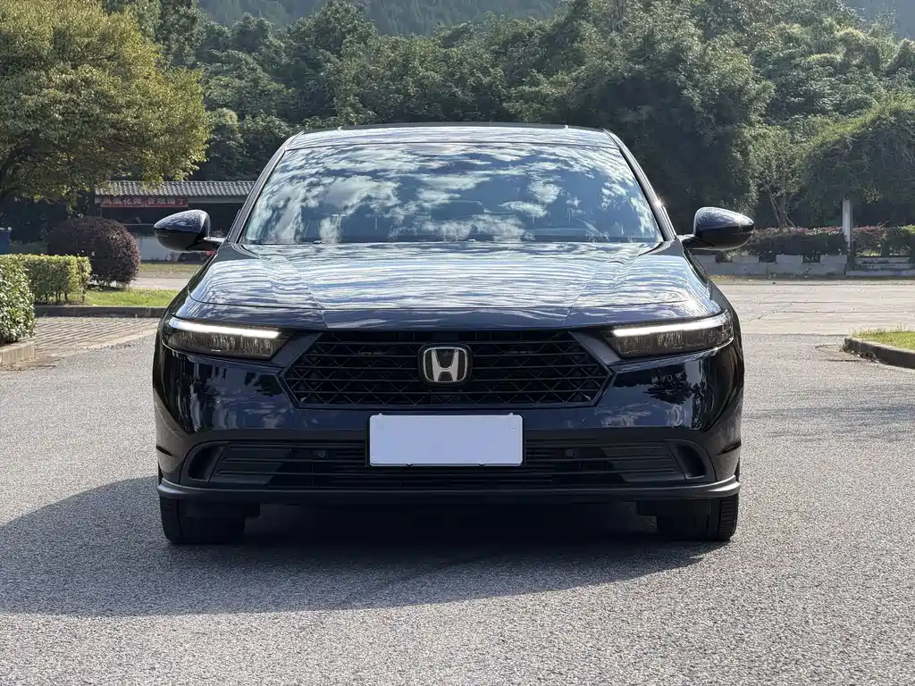 Honda Accord — миниатюра 2