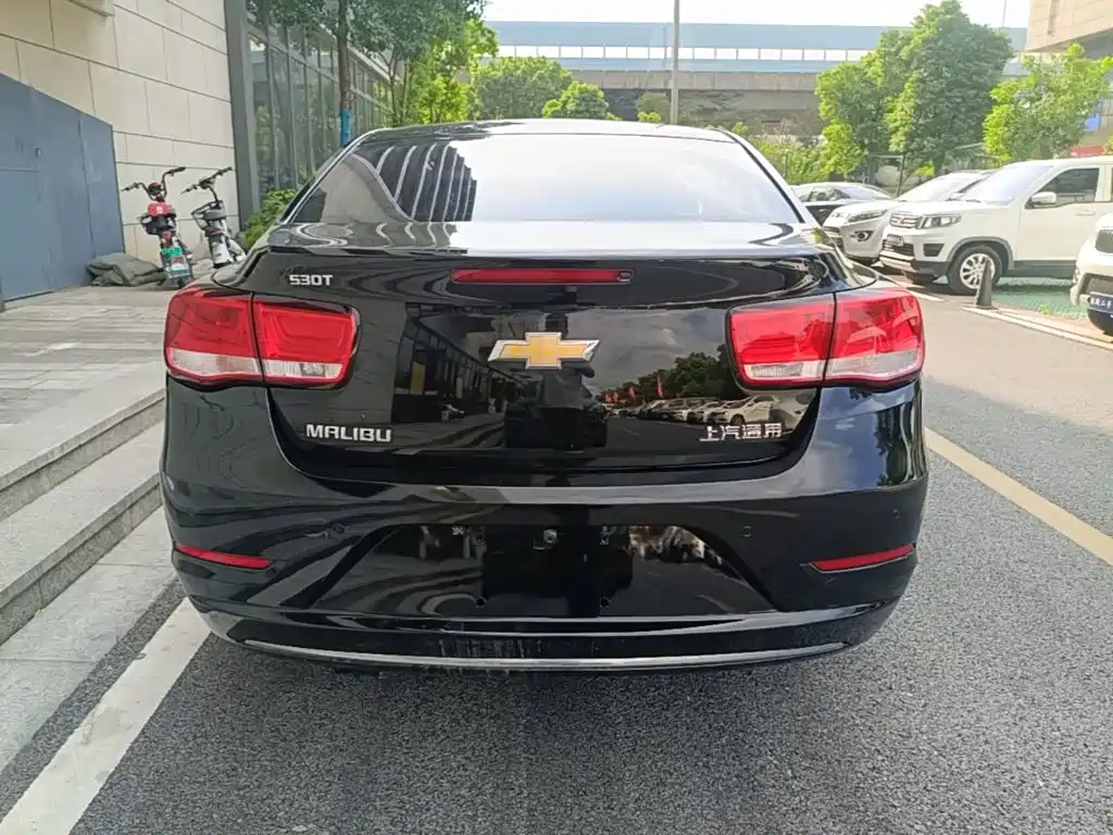 Chevrolet Malibu — миниатюра 6