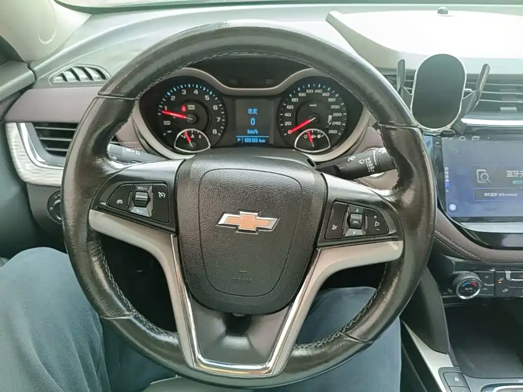 Chevrolet Malibu — миниатюра 11