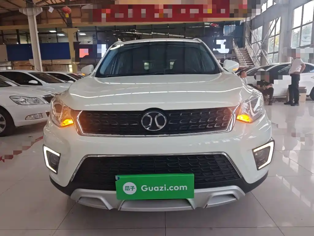 BAIC Senova X35 — миниатюра 3
