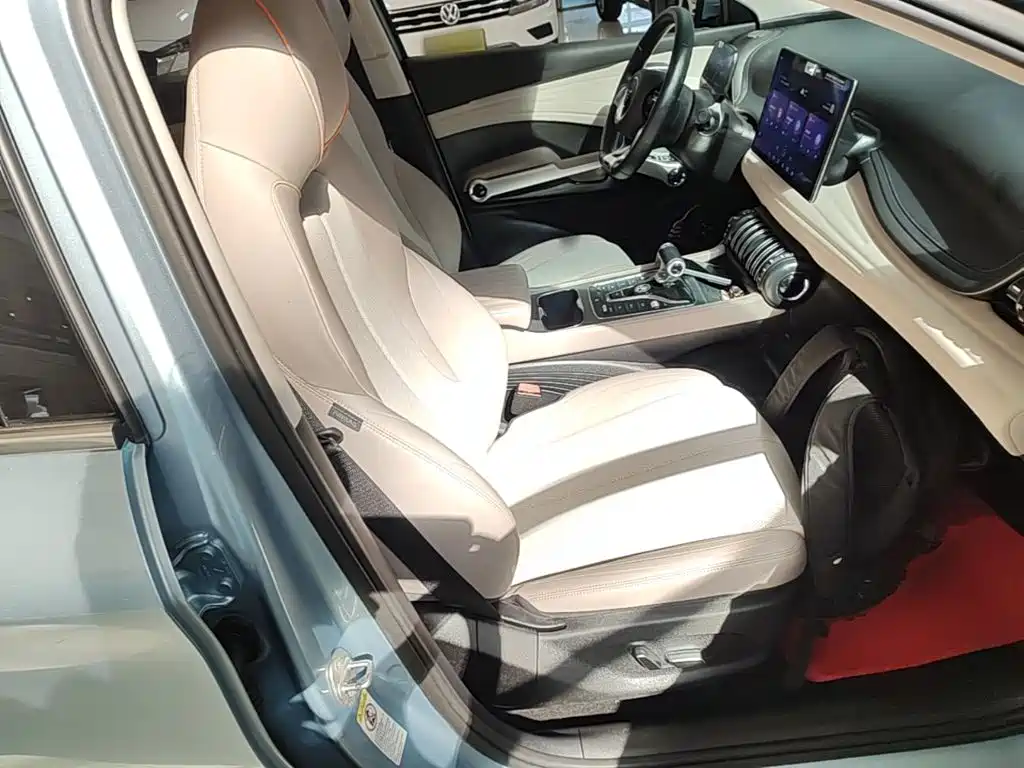 BYD Yuan Plus — миниатюра 25