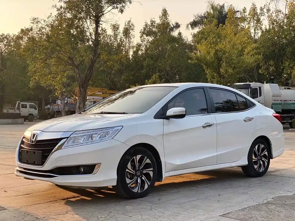 Honda Crider