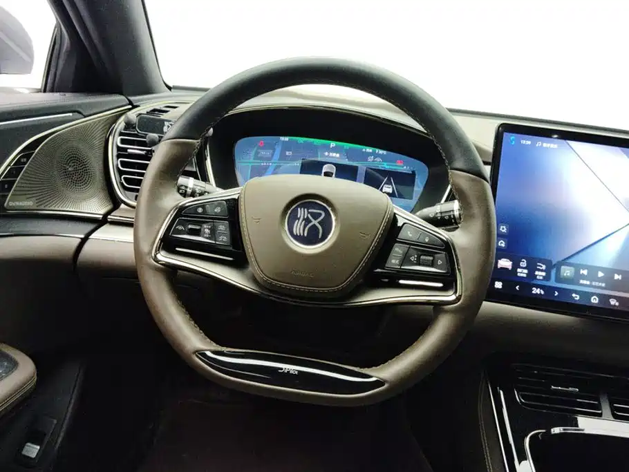 BYD Han — миниатюра 15