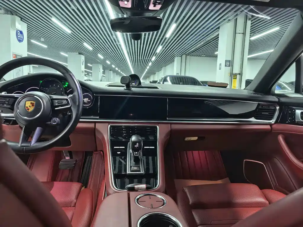 Porsche Panamera — миниатюра 11