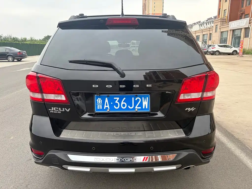 Dodge Journey — миниатюра 5