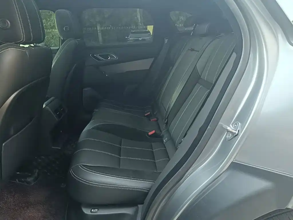 Land Rover Velar — миниатюра 17