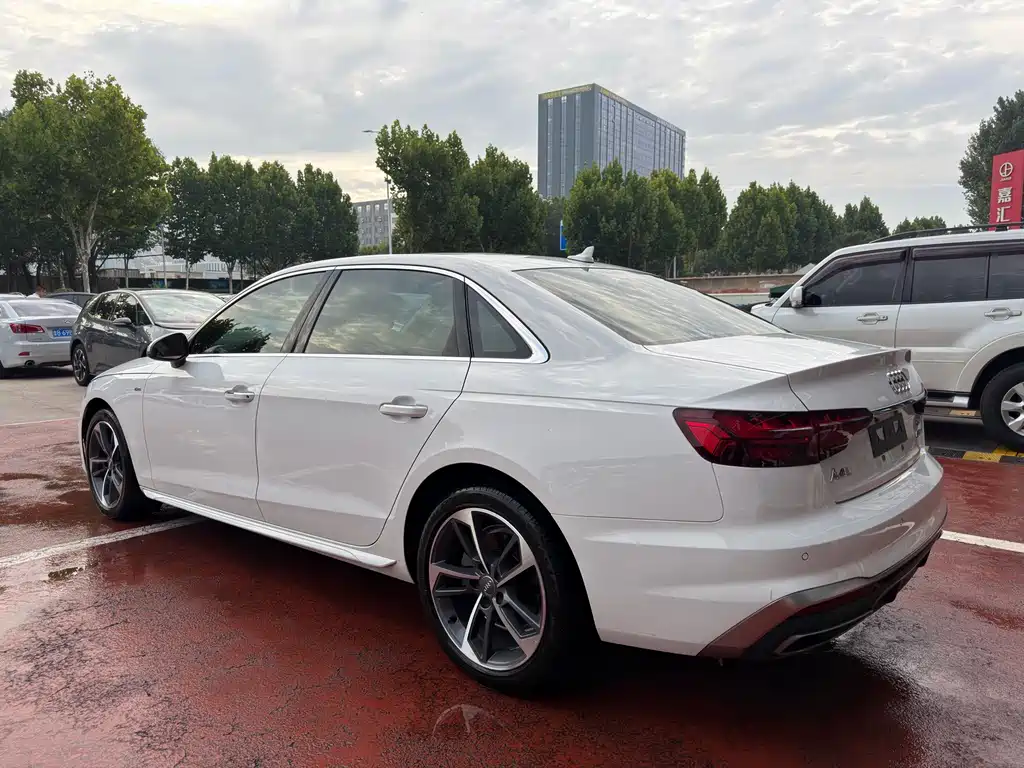 Audi A4L — миниатюра 4