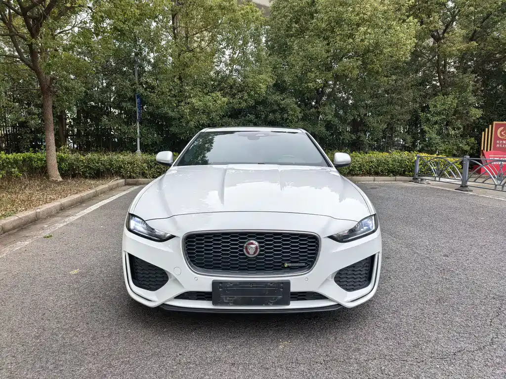 JAGUAR XEL