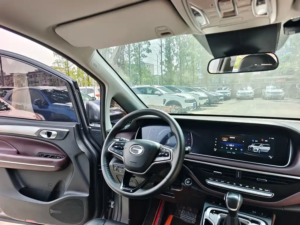 GAC Motor Trumpchi M6 — миниатюра 5