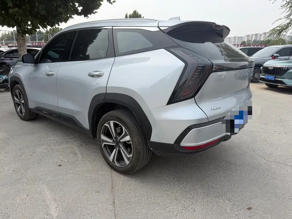 Geely Boyue L — миниатюра 4